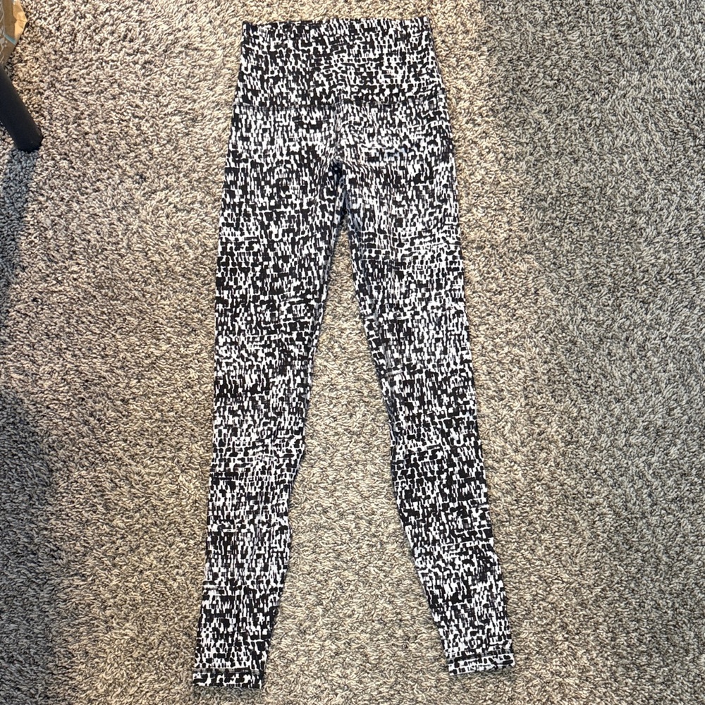 lululemon athletica Black and White Leggings